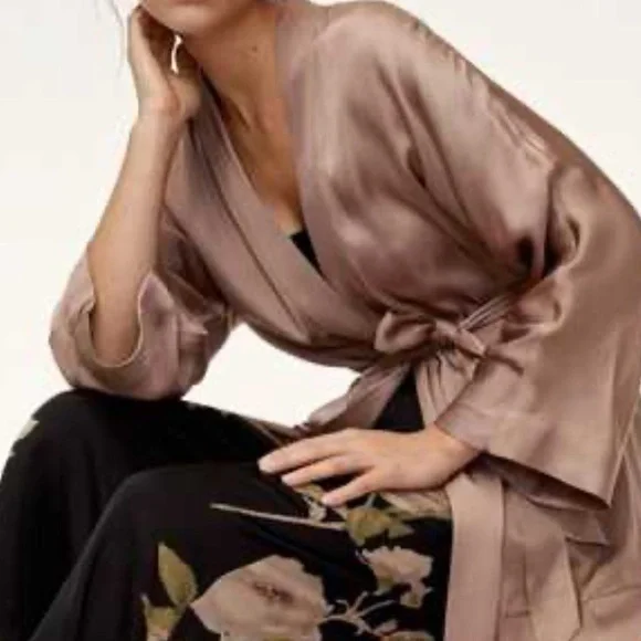 Wilfred Satin Robe - Picture 2 of 9